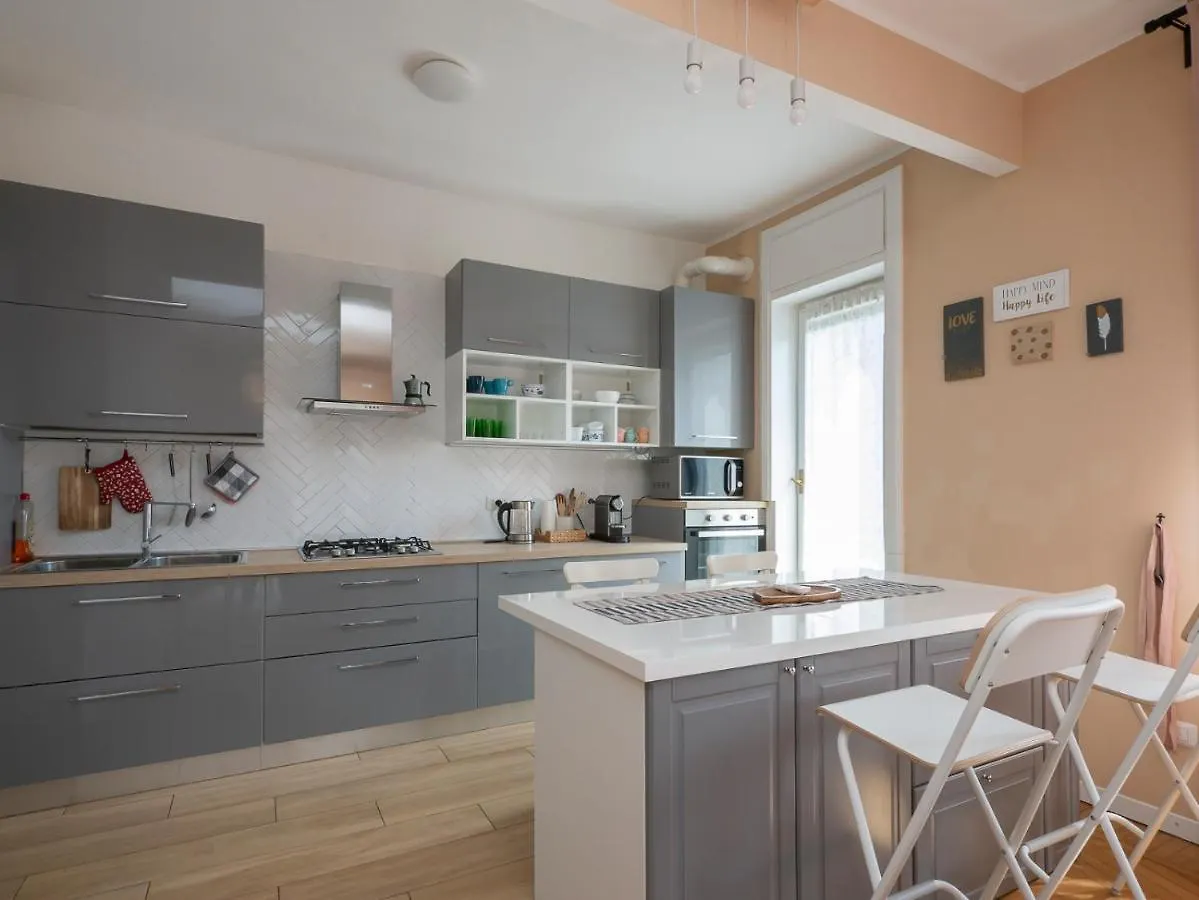 I Host Apartment - Marescalchi 9 Milano