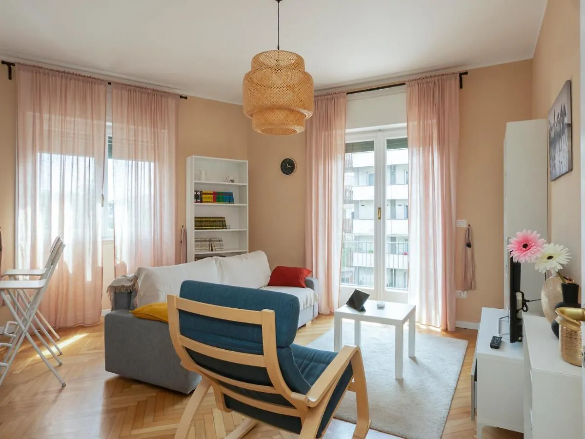 I Host Apartment - Marescalchi 9 Milano Italia
