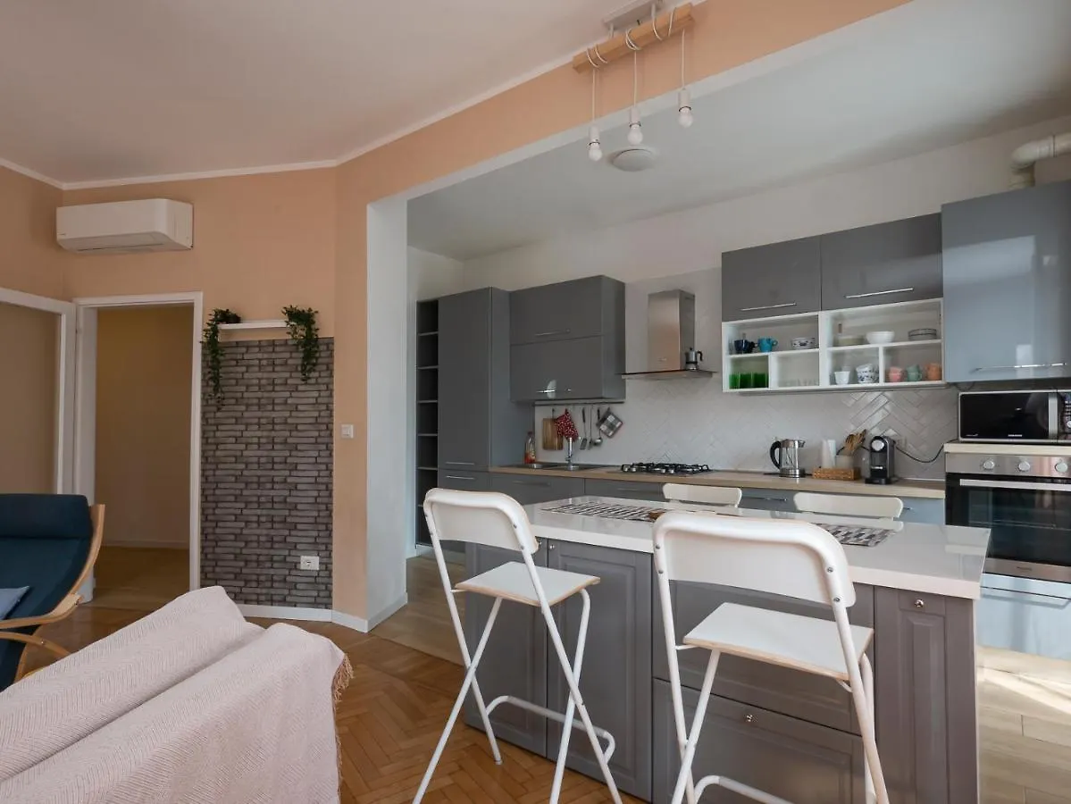 I Host Apartment - Marescalchi 9 Milano