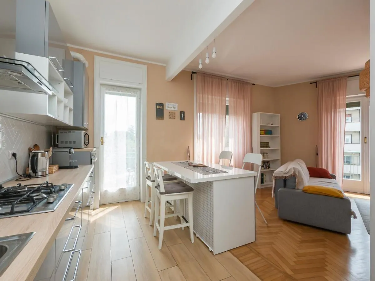 I Host Apartment - Marescalchi 9 Milano